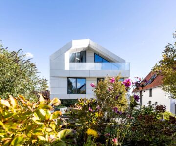 Luxusvilla in Erfurt-Süd – Extravagante Architektur, 99094 Erfurt, Haus