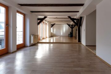 Stilvolle Wohnung im Herzen von Erfurt – Zentral wohnen in der Marktstraße, 99084 Erfurt, Etagenwohnung