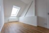 ***Reserviert*** Neu sanierte Dachgeschosswohnung mit Stellplatz in Erfurt-Süd - Raum