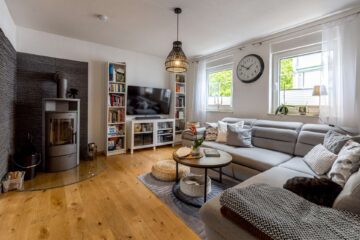 Gepflegtes Einfamilienhaus in beliebter Wohnlage von Erfurt-Marbach, 99092 Erfurt, Einfamilienhaus