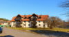 Langjährig vermietet und attraktiv kalkuliert – 3-Zimmer-Eigentumswohnung mit Balkon & Stellplatz - Außenansicht